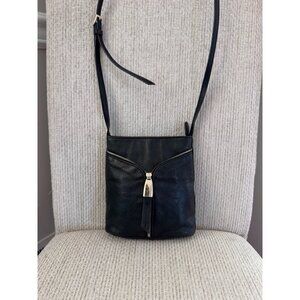 B. Makowsky Black Leather Crossbody Bag With Zipper Closure & Adjustable Strap